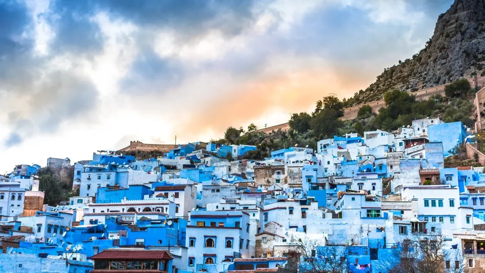 Vue générale de Chefchaouen et des montagnes du Rif