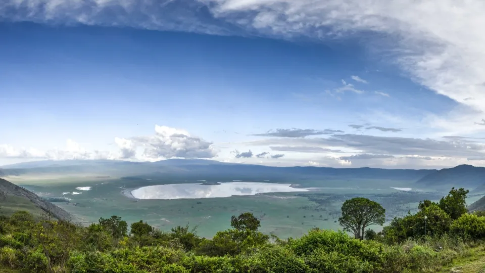 Paysages du bord de cratère au Ngorongoro en Tanzanie